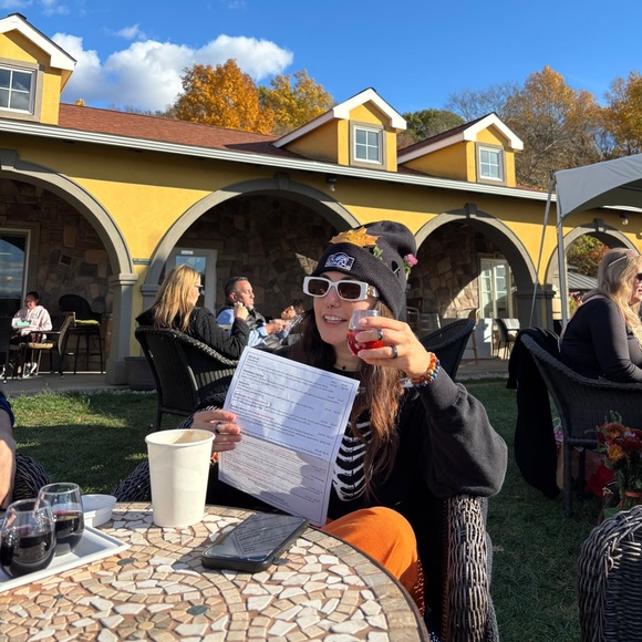 Meet your Posher, Green Goddess Cosmic Creations - Picture 13 of 17